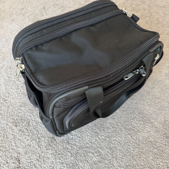 Aurora New Generation FLIGHT BAG/Carryon Luggage - Picture 3 of 9